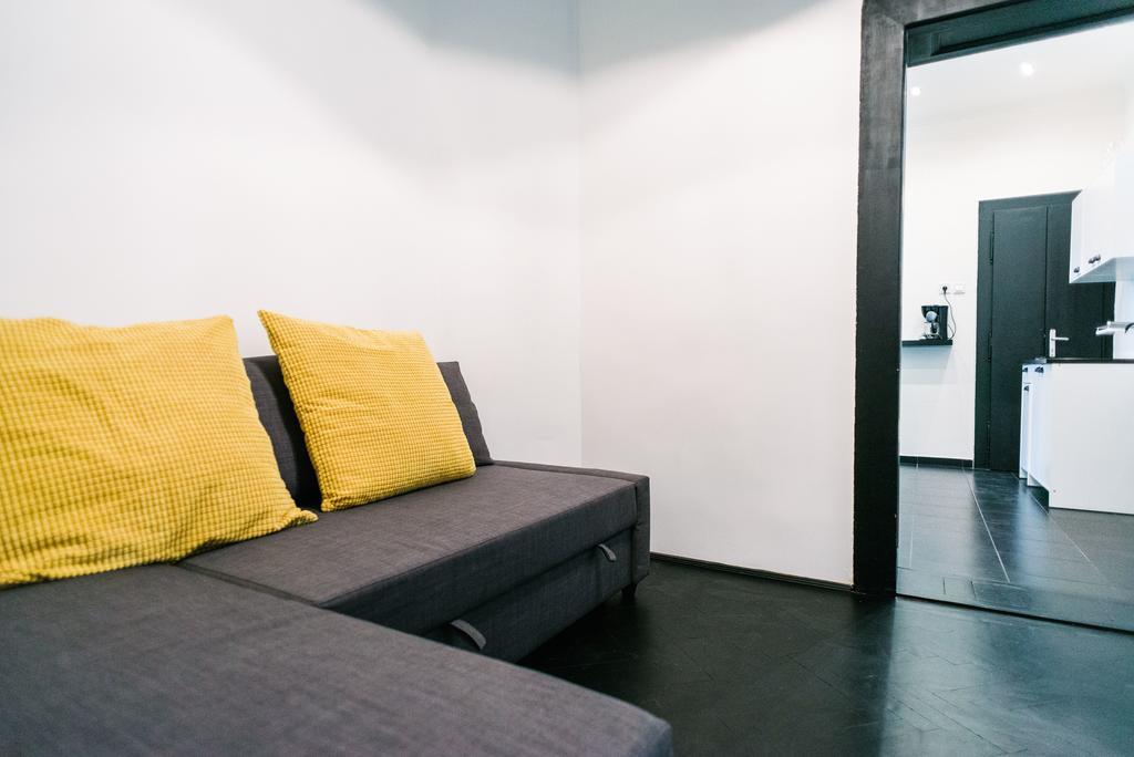 D.Five Stylish Apartment On Vaci Street ブダペスト エクステリア 写真